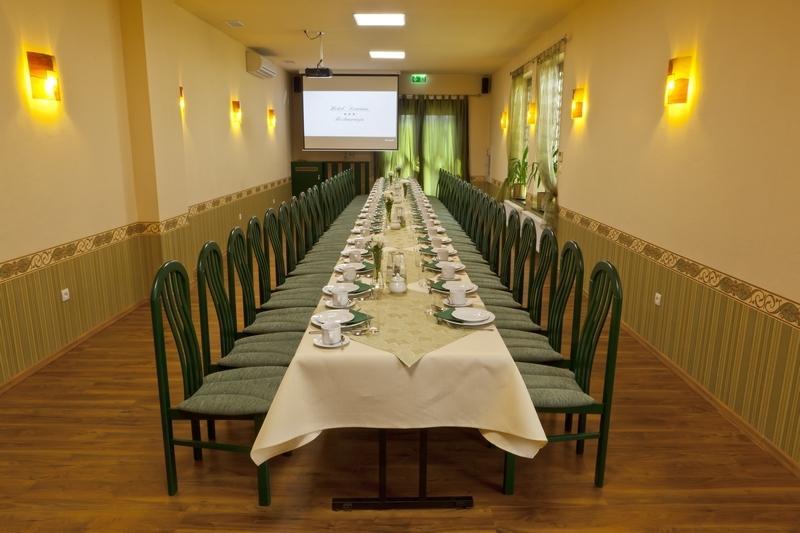 Hotel Dorrian Познан Екстериор снимка