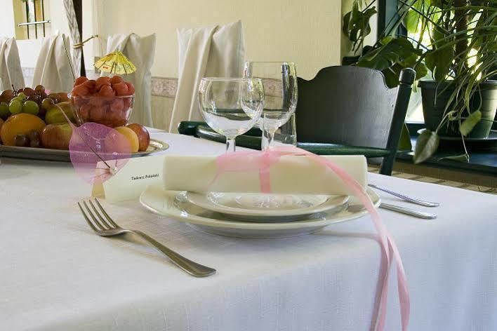 Hotel Dorrian Познан Екстериор снимка
