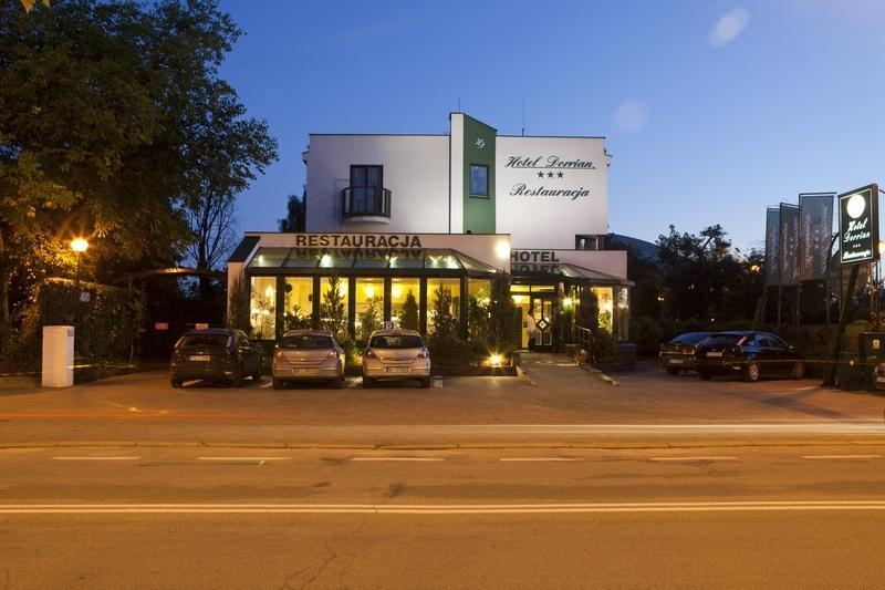 Hotel Dorrian Познан Екстериор снимка